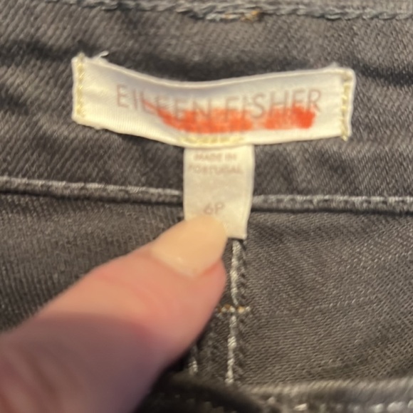 EILEEN FISHER Boyfriend Denim 5 Pocket Jeans in Gray Size 6 PETITE - Picture 8 of 8